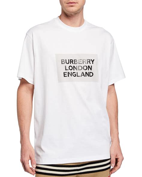 Burberry t shirt London england